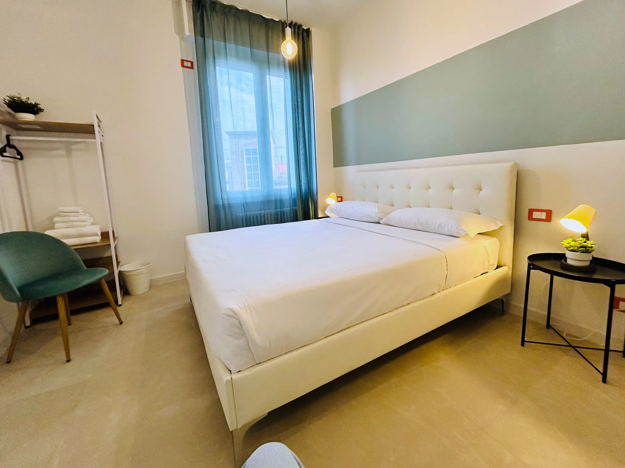 Camera Matrimoniale Deluxe — Bologna Station Suites